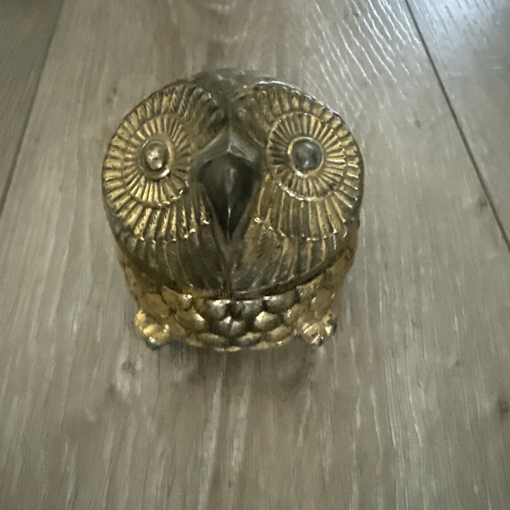 Vintage Linden Japan Owl Shaped Music Box - Plays Love Story‎